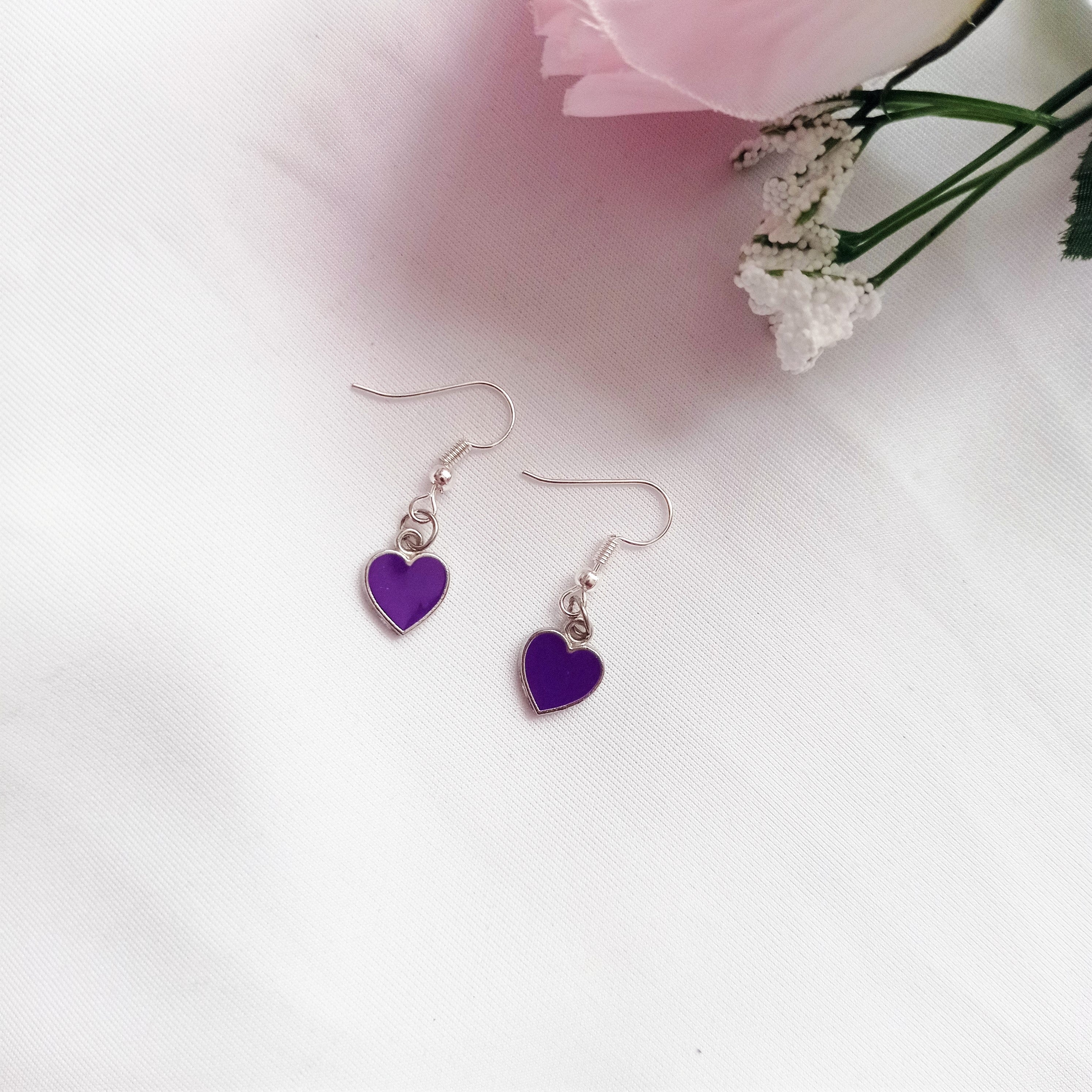 Purple Wisdom Hearts Earrings, Playing Cards inspired Queen of Hearts | by lovedbynlanla